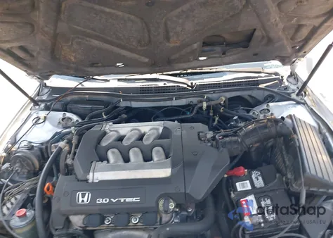 2001 Honda Accord 3.0 Ex from USA, damaged, VIN 1HGCG16501A044773